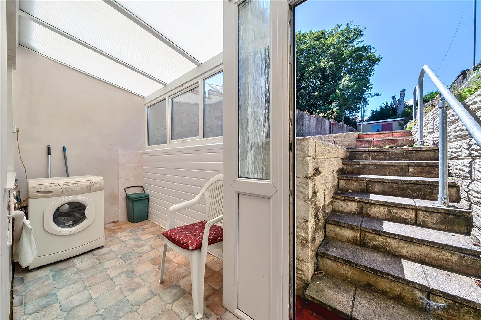 Llangyfelach Road, Treboeth, Swansea, SA5 9EL